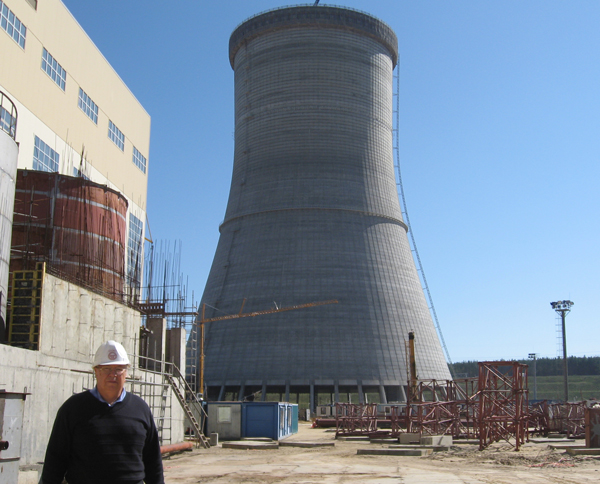 Градирня для одного из реакторов Нововоронежской АЭС-2